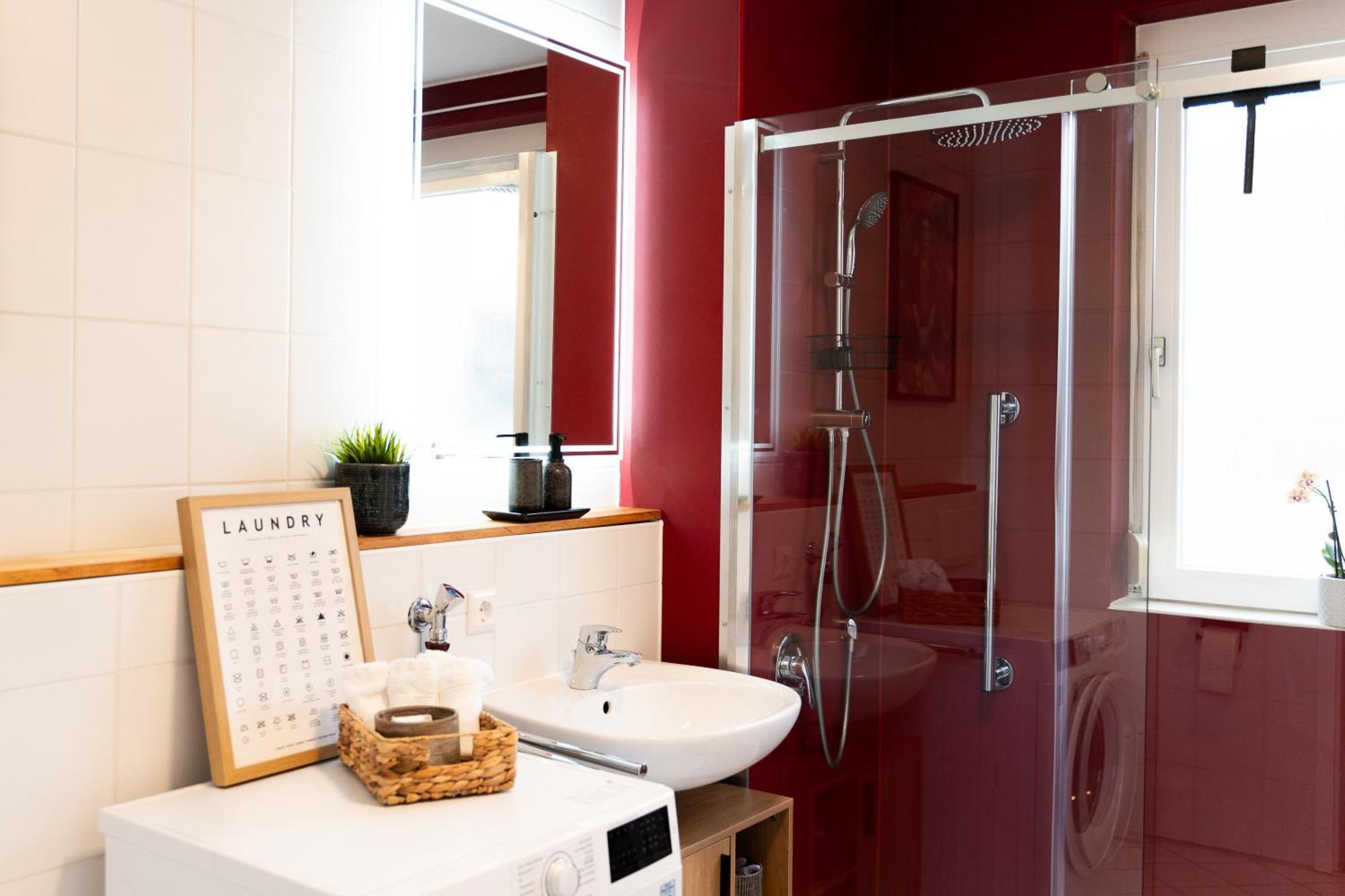 Lubu Stay Central, Cozy, With Workspace And Parking Ludwigsburg Bagian luar foto