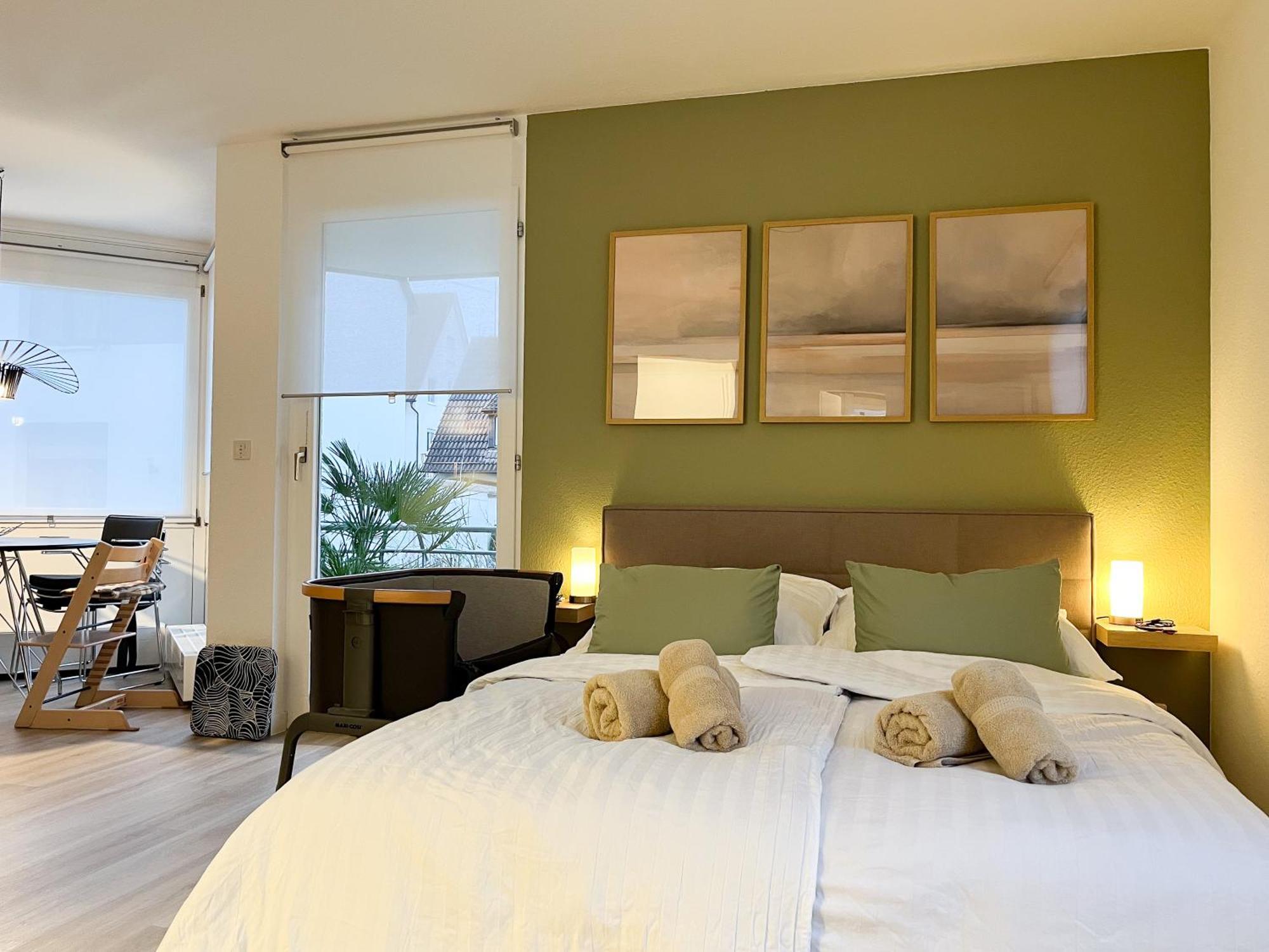 Lubu Stay Central, Cozy, With Workspace And Parking Ludwigsburg Bagian luar foto